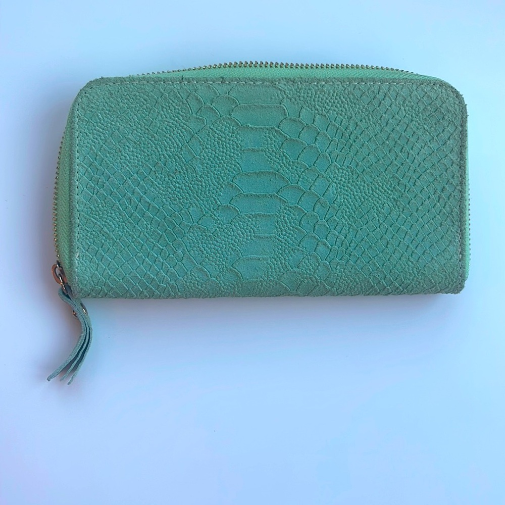 Genuine Italian Leather Sea Foam Green with Gold interior Wallet. NEW!